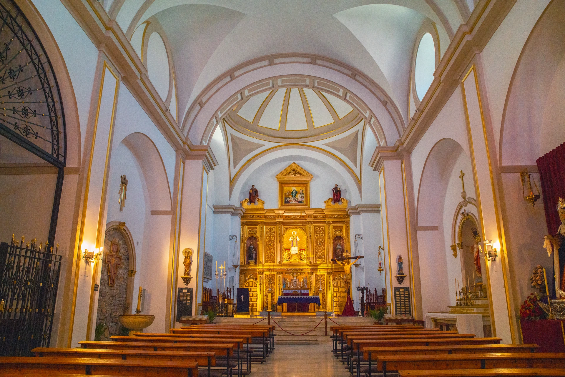 Real Iglesia Parroquial de Santa Marta